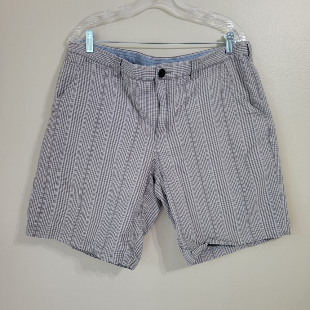 Columbia Omni-Shade Sun Protection Flat Front Shorts Size 38